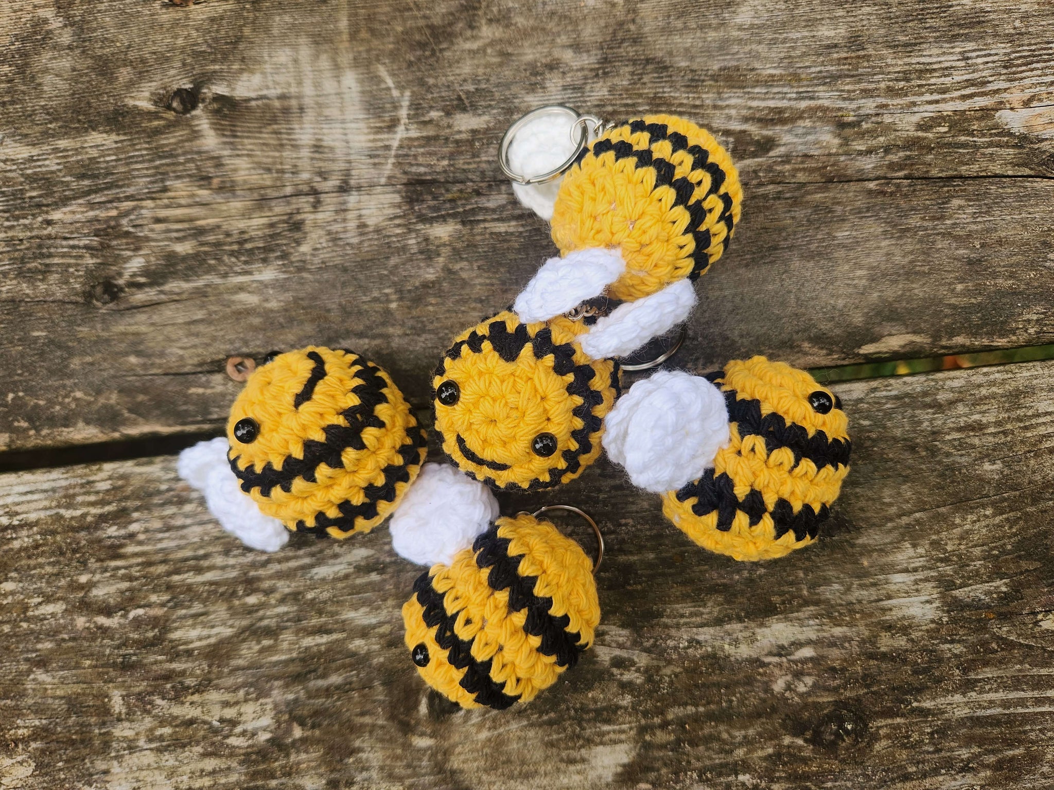 Crocheted Bee – Honey Bee Research Centre